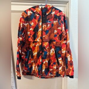 NIKE SHIELD GHOST ORANGE CAMO SUNNING JACKET MENS SZ MEDIUM USED